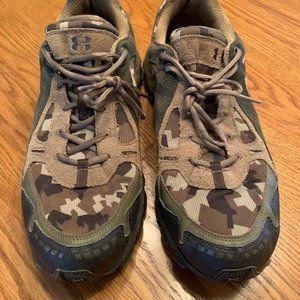 Under Armour Men's Camouflage Trail Running Shoes - Brown/Olive